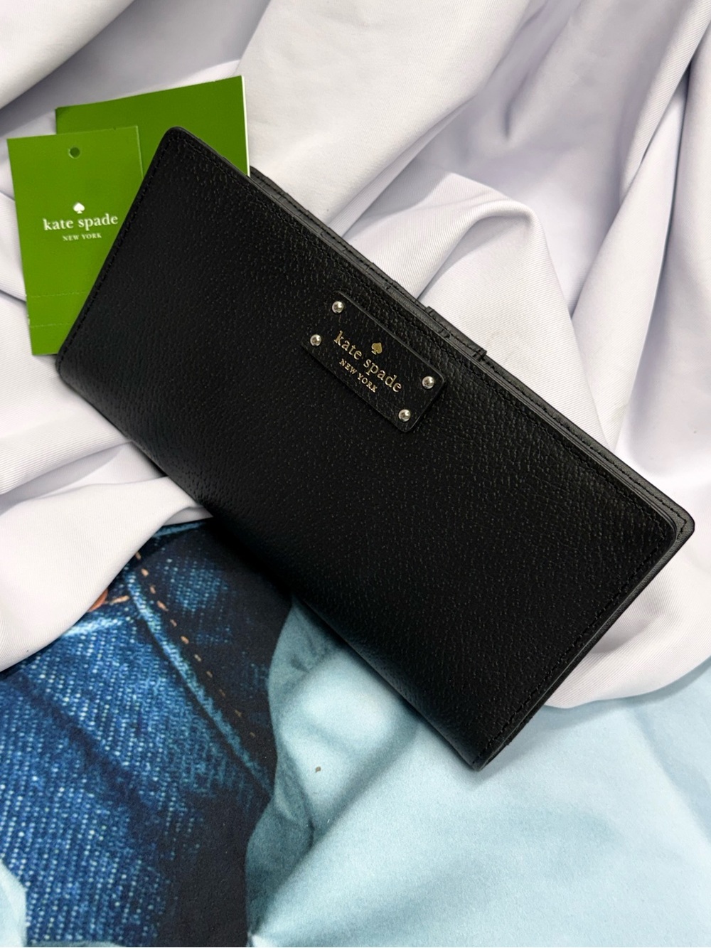 (new+tag) Kate Spade Black Pebbled Leather Zip Wallet 7.75 x 3.75 inch